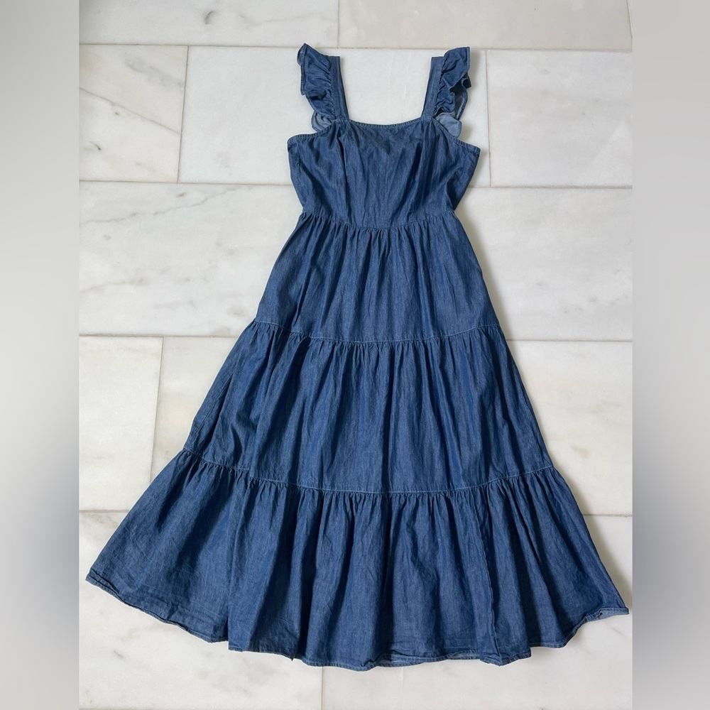 SOLD ❌ Chambray Dress